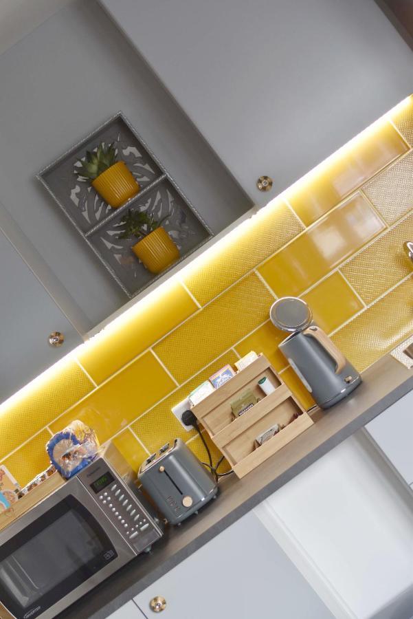 Modern Luxury 1 Bed Apartment With Parking Near Stansted Airport Stansted Mountfitchet Kültér fotó